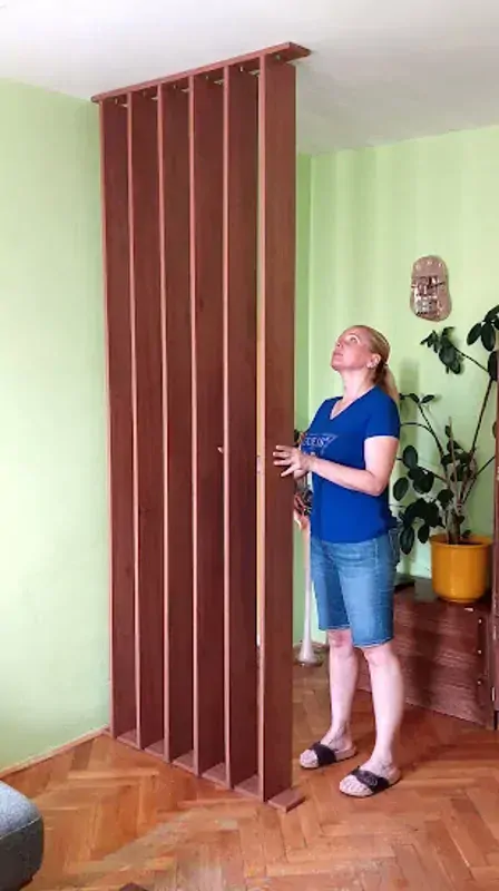 Deliaca stena Lamely otočné - prispôsobia sa Vám