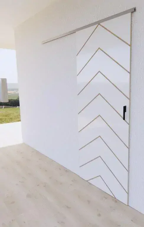 posuvné dvere PARKET 